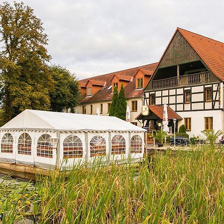 Hotel Groebern Am See Grobern エクステリア 写真